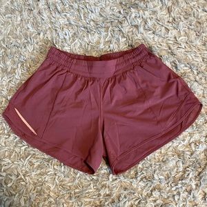 Lululemon Hotty Hot Low-Rise Lined Short 4”
